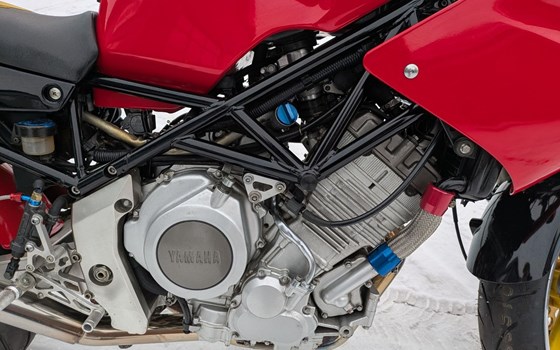 Gebrauchtmotorrad Yamaha TRX 850 - Bild 13