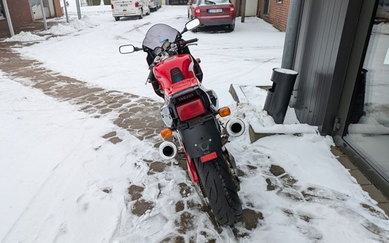 Gebrauchtmotorrad Yamaha TRX 850 - Bild 4