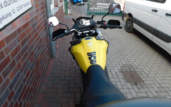 Gebrauchtmotorrad Suzuki V-Strom 650 XT - Bild 11