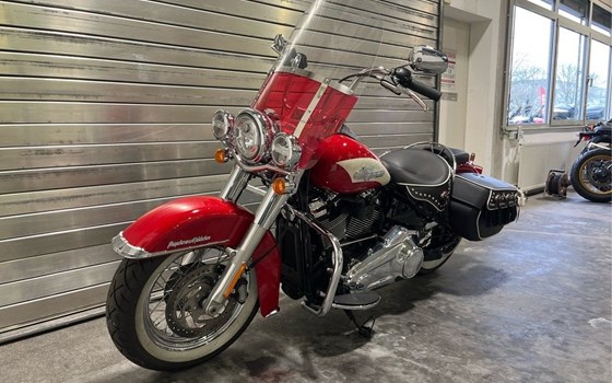 Gebrauchtmotorrad Harley-Davidson Hydra Glide Revival - Bild 5