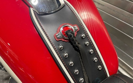 Gebrauchtmotorrad Harley-Davidson Hydra Glide Revival - Bild 9