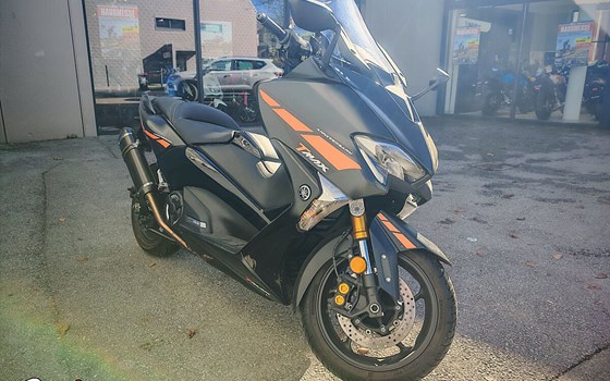 Gebrauchtmotorrad Yamaha TMAX SX - Bild 3