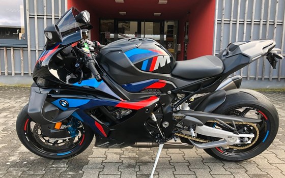 Gebrauchtmotorrad BMW M 1000 RR - Bild 1