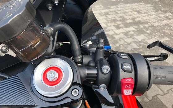 Gebrauchtmotorrad BMW M 1000 RR - Bild 18