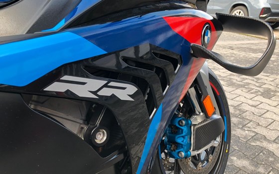 Gebrauchtmotorrad BMW M 1000 RR - Bild 26
