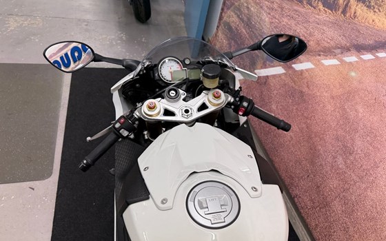 Gebrauchtmotorrad BMW S 1000 RR - Bild 7