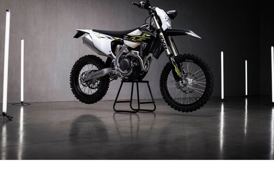 Neufahrzeug Triumph TF 250-E - Bild 2