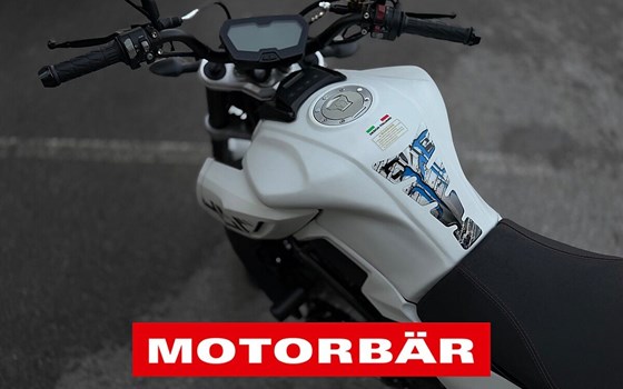Gebrauchtmotorrad Motobi DL 400 Naked - Bild 5