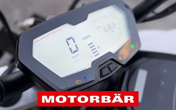 Gebrauchtmotorrad Motobi DL 400 Naked - Bild 6