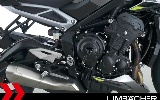 Gebrauchtmotorrad Triumph Street Triple 765 R - Bild 23