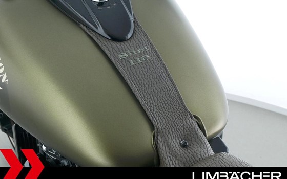 Gebrauchtmotorrad Harley-Davidson Softail Slim S - Bild 22