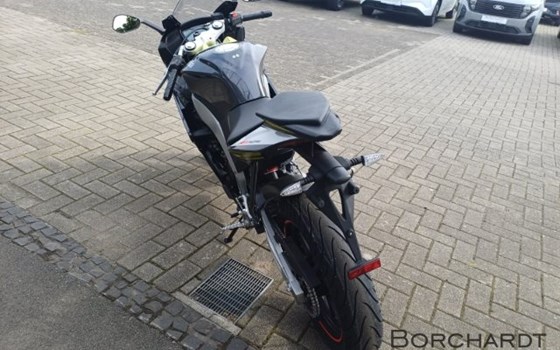 Neufahrzeug Aprilia RS 125 - Bild 7