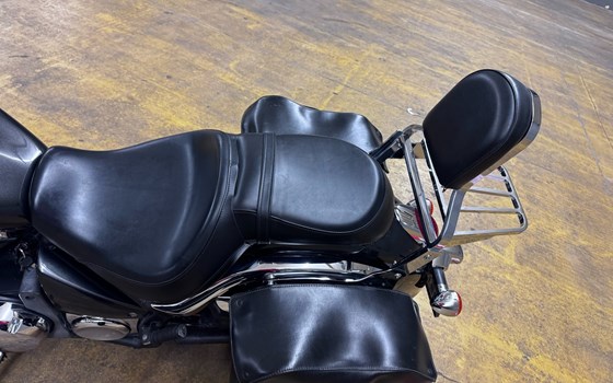 Gebrauchtmotorrad Kawasaki Vulcan 900 Classic - Bild 9