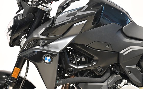 Neufahrzeug BMW F 900 R - Bild 13
