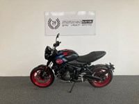 Neumotorrad Triumph Trident 660 Triple Tribute 