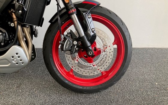 Neufahrzeug Triumph Trident 660 Triple Tribute - Bild 12