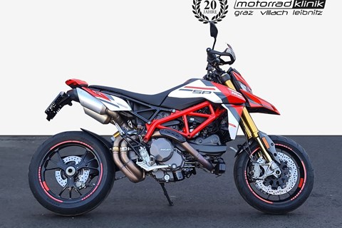 Dicke Supermotos für die Straße