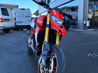 Gebrauchtmotorrad Ducati Hypermotard 950 SP Teilzahlung € 179,- Erstbesitz