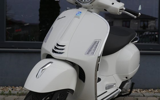 Neufahrzeug Vespa GTS 125 Super - Bild 9