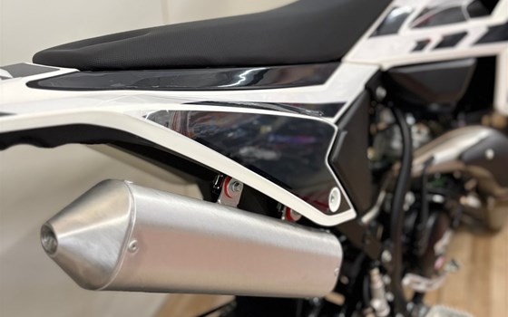 Neufahrzeug Beta RR Motard 2T 50 - Bild 6