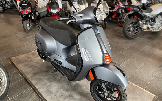 Neufahrzeug Vespa GTS 310 SuperSport - Bild 1