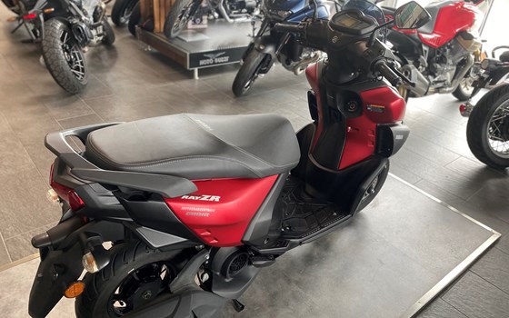 Gebrauchtmotorrad Yamaha RayZR - Bild 3