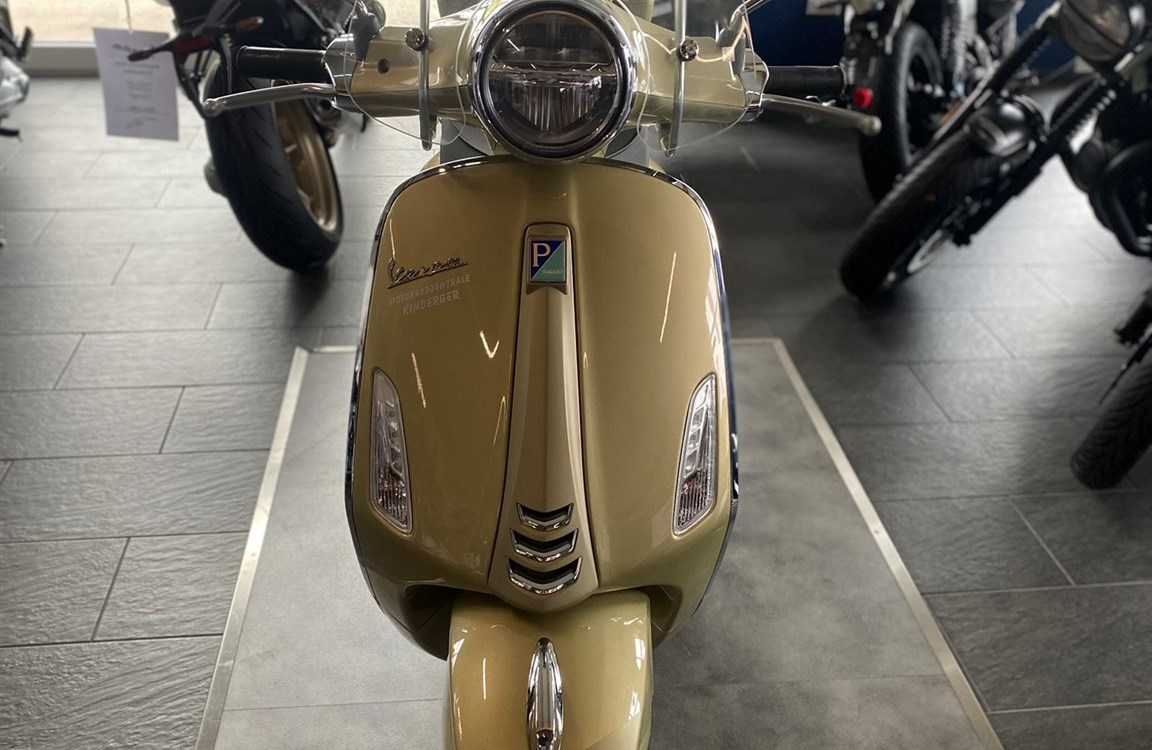 Angebot Vespa Primavera 125 75th