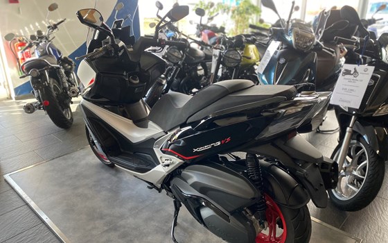 Gebrauchtmotorrad Kymco Xciting 400i ABS - Bild 3