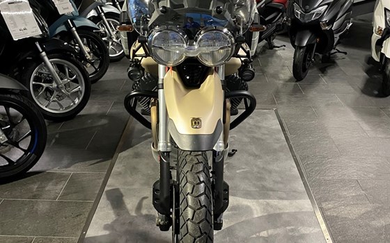 Gebrauchtmotorrad Moto Guzzi V85 TT Travel - Bild 8