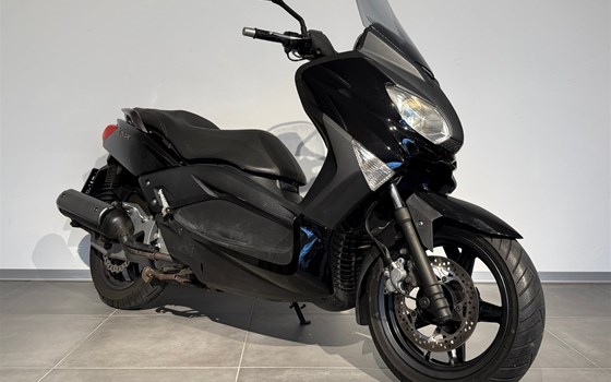 Gebrauchtmotorrad Yamaha XMAX 125 - Bild 3