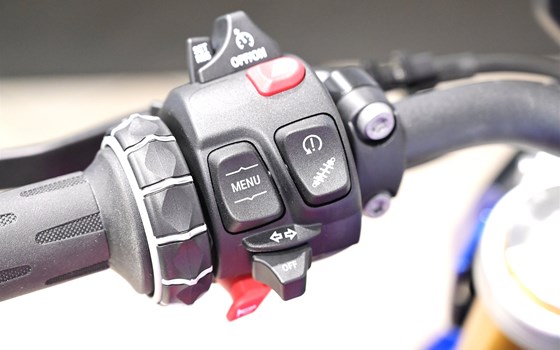 Neufahrzeug BMW F 900 R - Bild 6