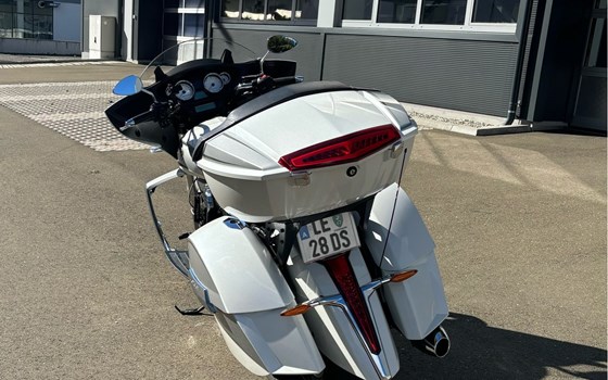 Gebrauchtmotorrad Victory Cross Country Tour - Bild 4