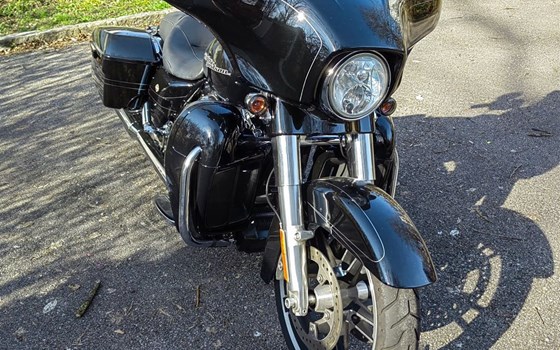 Gebrauchtmotorrad Harley-Davidson Touring Street Glide Special FLHXS - Bild 4
