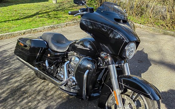 Gebrauchtmotorrad Harley-Davidson Touring Street Glide Special FLHXS - Bild 5