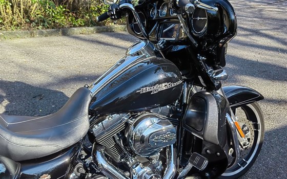 Gebrauchtmotorrad Harley-Davidson Touring Street Glide Special FLHXS - Bild 6