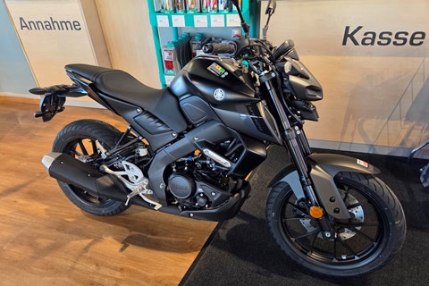 Die 5 schnellsten A1 Naked Bikes