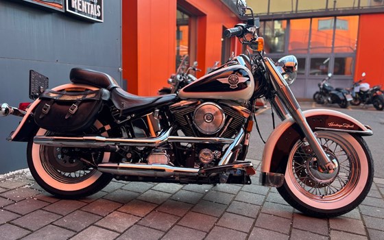 Gebrauchtmotorrad Harley-Davidson Softail Nostalgia FLSTN - Bild 2