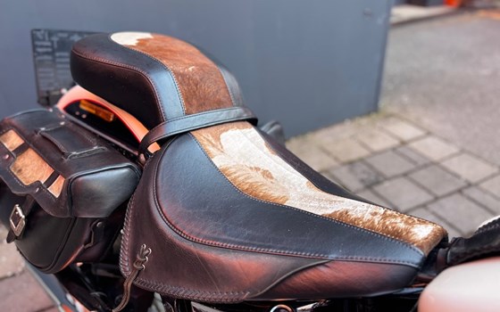 Gebrauchtmotorrad Harley-Davidson Softail Nostalgia FLSTN - Bild 5