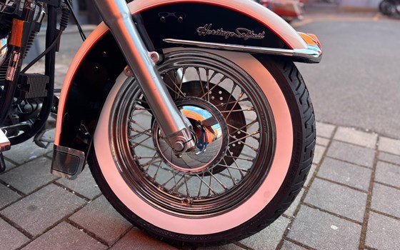 Gebrauchtmotorrad Harley-Davidson Softail Nostalgia FLSTN - Bild 7