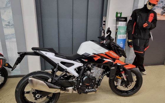 Gebrauchtmotorrad KTM 990 Duke - Bild 3
