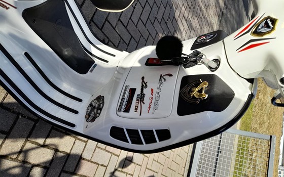 Gebrauchtmotorrad Vespa GTS 300 i.e. Super Sport - Bild 2