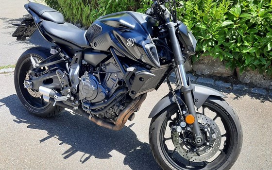 Gebrauchtmotorrad Yamaha MT-07 - Bild 1