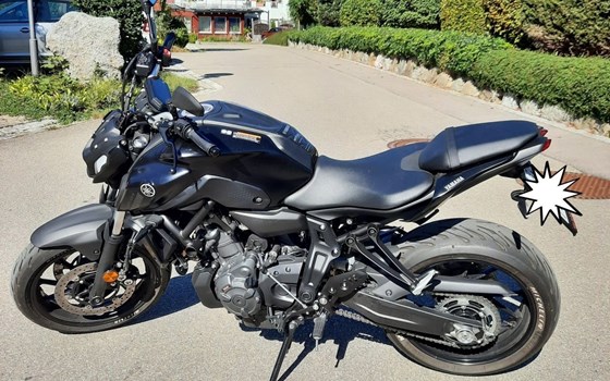 Gebrauchtmotorrad Yamaha MT-07 - Bild 2