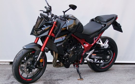 Neufahrzeug Honda CB750 Hornet - Bild 1