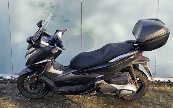 Gebrauchtmotorrad Honda Forza 350 - Bild 4