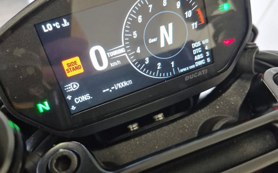 Gebrauchtmotorrad Ducati Hypermotard 950 - Bild 4