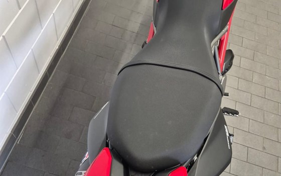 Gebrauchtmotorrad Ducati Hypermotard 950 - Bild 11