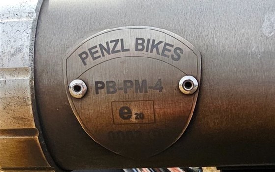 Gebrauchtmotorrad Harley-Davidson Dyna Wide Glide FXDWG - Bild 2