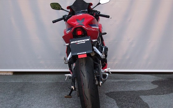 Neufahrzeug Honda CBR650R E-Clutch - Bild 8