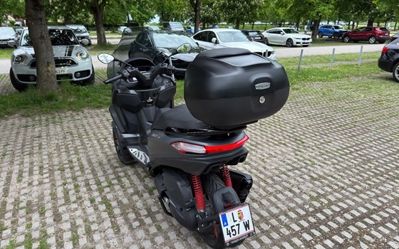 Gebrauchtmotorrad Piaggio MP3 400 Sport - Bild 3